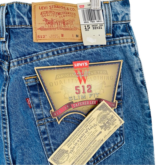 Levi’s RARE Vintage NWT 512 Medium Light Wash Straight Leg Jeans Size 32X31 - Picture 4 of 10